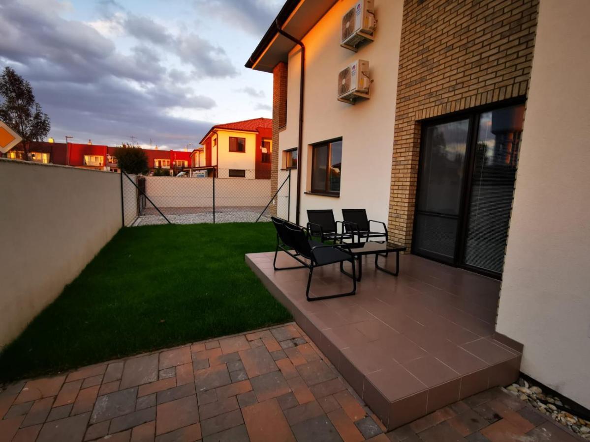 Apartament Relax And Sun Dunajská Streda Zewnętrze zdjęcie